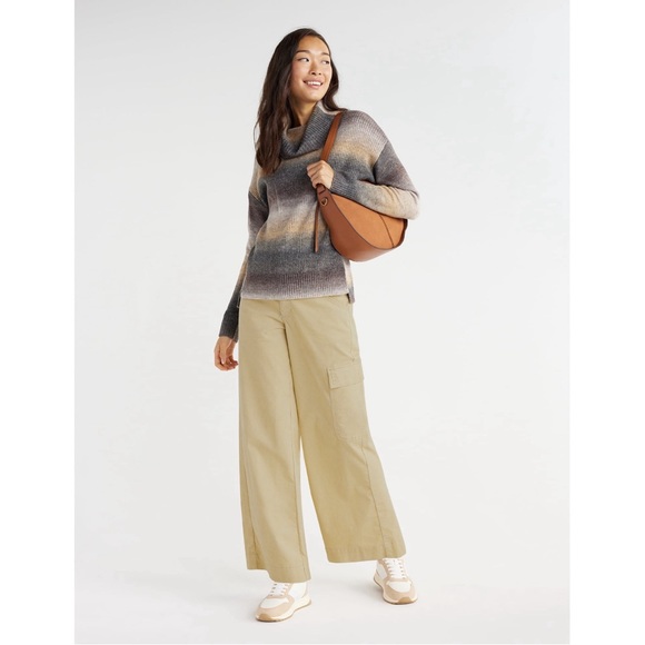 NWT Time and Tru Women's Wide Leg Corduroy Cargo Pants, 30" Inseam, Size: 14 - Picture 2 of 5